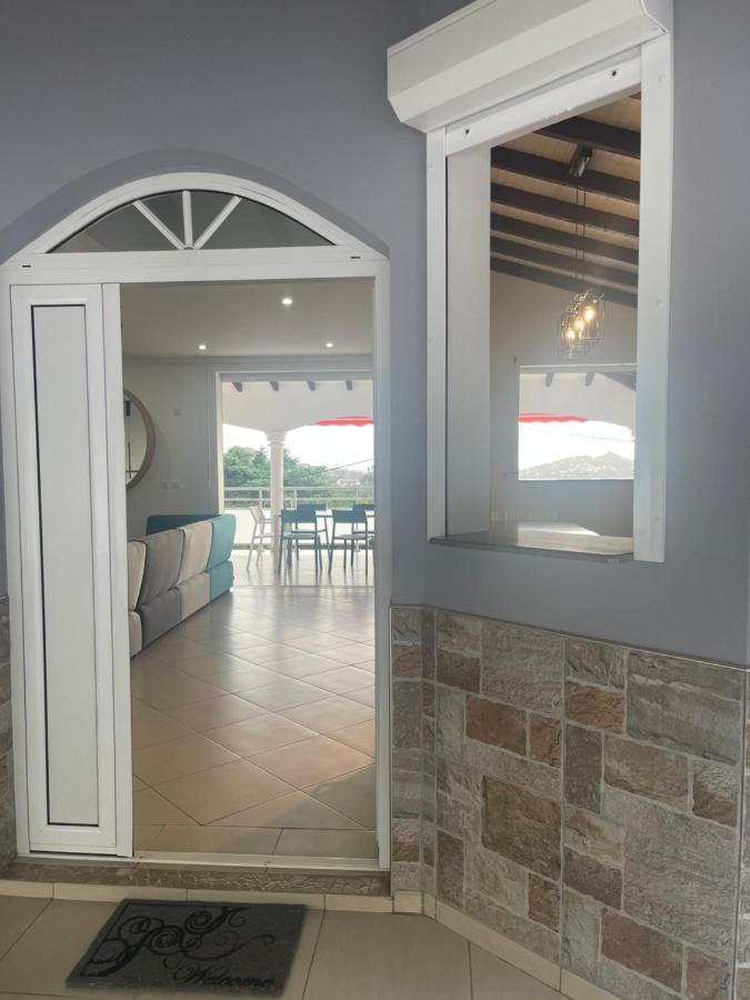Les Appart Villa Sunbay Caraibes Avec Piscine Privative Vue Mer Et Montagne Le François المظهر الخارجي الصورة