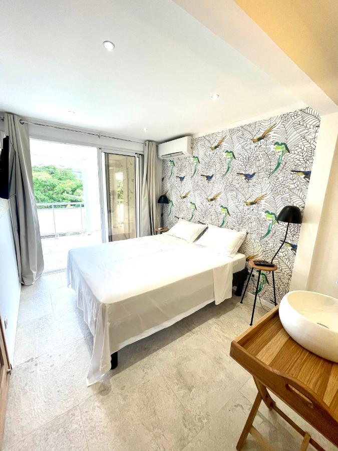 Les Appart Villa Sunbay Caraibes Avec Piscine Privative Vue Mer Et Montagne Le François المظهر الخارجي الصورة