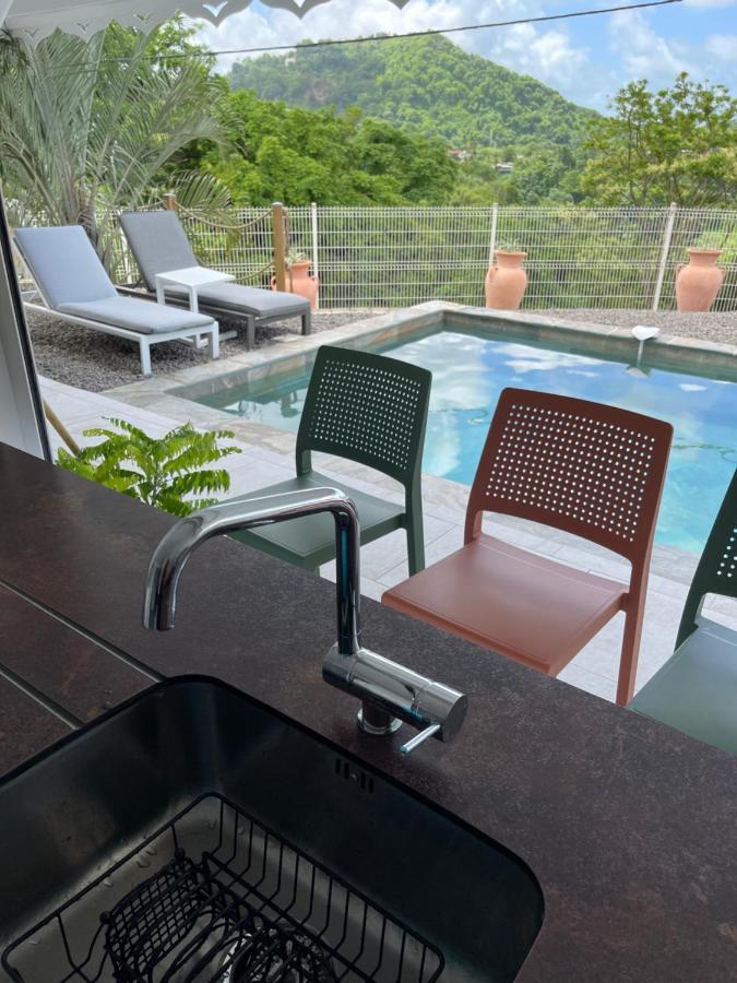 Les Appart Villa Sunbay Caraibes Avec Piscine Privative Vue Mer Et Montagne Le François المظهر الخارجي الصورة