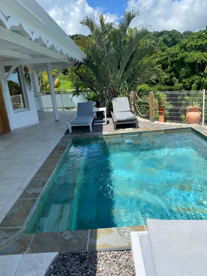 Les Appart Villa Sunbay Caraibes Avec Piscine Privative Vue Mer Et Montagne Le François المظهر الخارجي الصورة