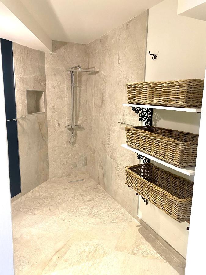 Les Appart Villa Sunbay Caraibes Avec Piscine Privative Vue Mer Et Montagne Le François المظهر الخارجي الصورة