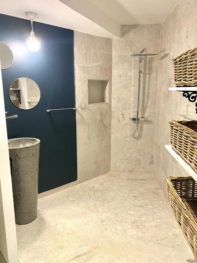 Les Appart Villa Sunbay Caraibes Avec Piscine Privative Vue Mer Et Montagne Le François المظهر الخارجي الصورة