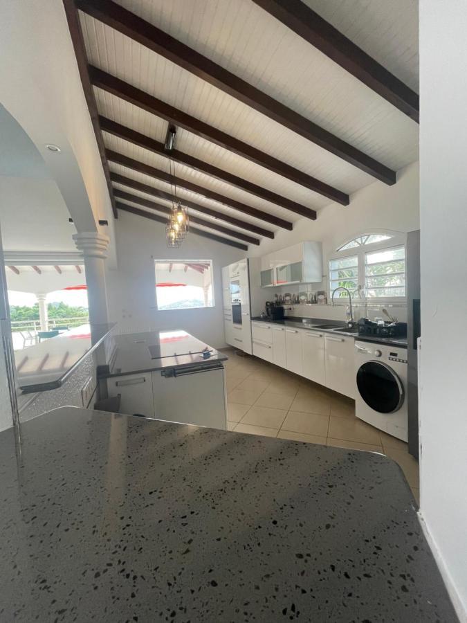 Les Appart Villa Sunbay Caraibes Avec Piscine Privative Vue Mer Et Montagne Le François المظهر الخارجي الصورة