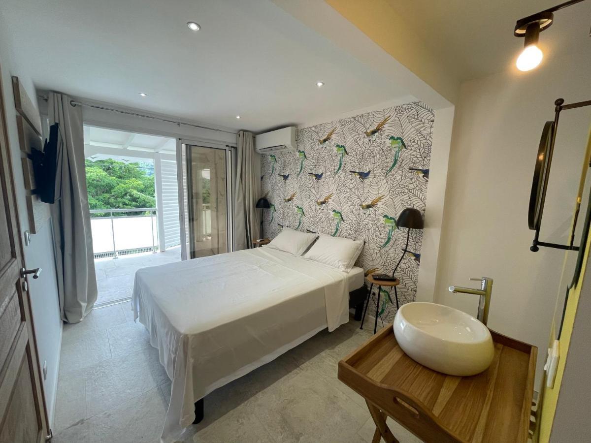 Les Appart Villa Sunbay Caraibes Avec Piscine Privative Vue Mer Et Montagne Le François المظهر الخارجي الصورة