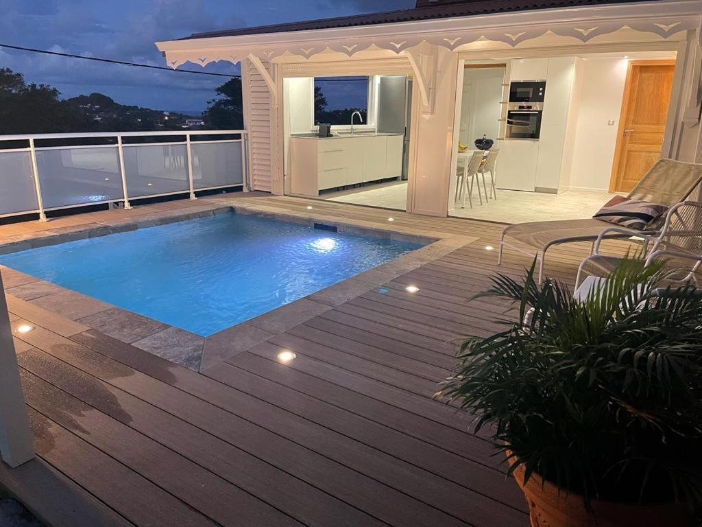 Les Appart Villa Sunbay Caraibes Avec Piscine Privative Vue Mer Et Montagne Le François المظهر الخارجي الصورة