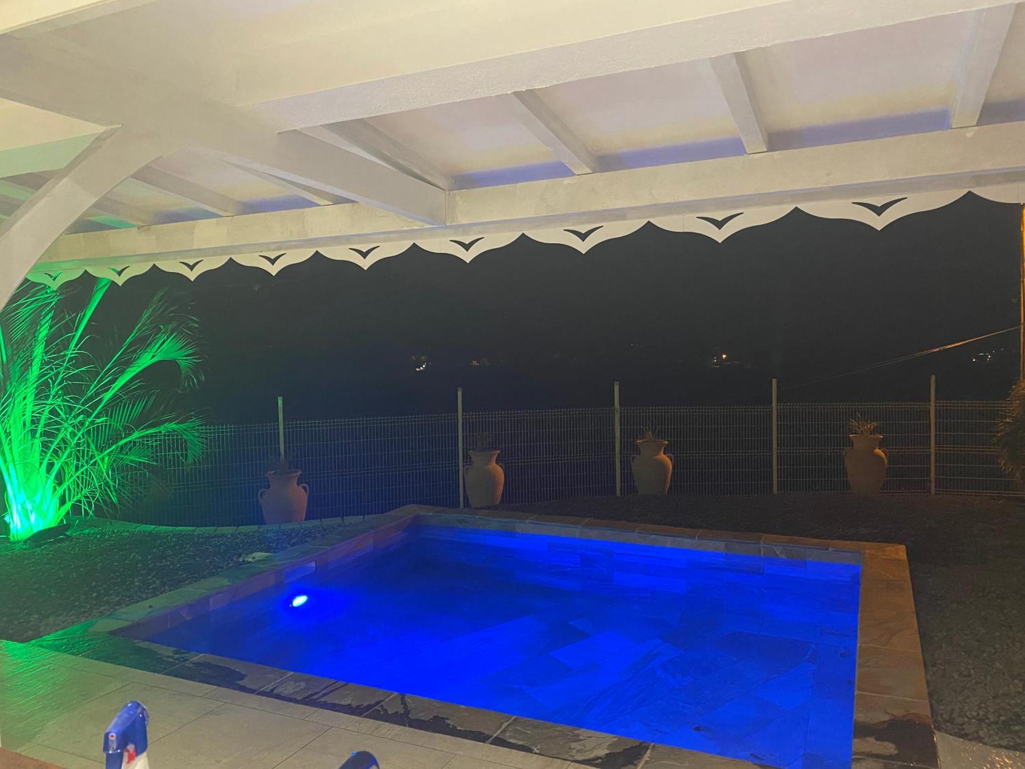 Les Appart Villa Sunbay Caraibes Avec Piscine Privative Vue Mer Et Montagne Le François المظهر الخارجي الصورة